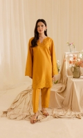 mahnur-petal-whispers-lawn-rtw-2025-25