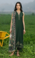 izel-dareen-lawn-2025-1