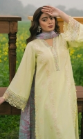 izel-dareen-lawn-2025-10