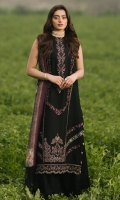 izel-dareen-lawn-2025-5